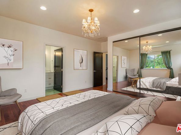 806 N Crescent Heights Boulevard, Los Angeles CA 90046