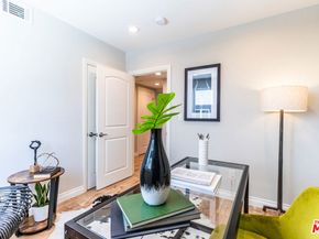 1737 S Longwood Avenue, Los Angeles CA 90019