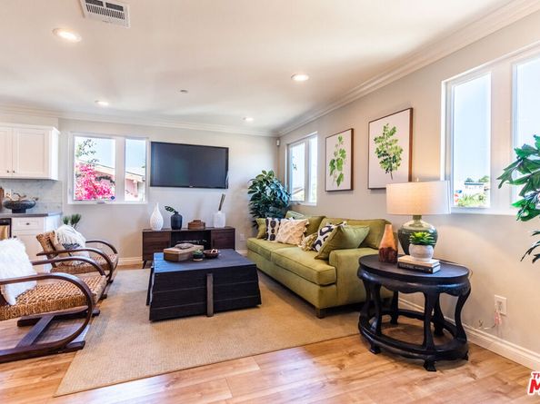 1737 S Longwood Avenue, Los Angeles CA 90019