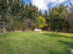 1274 3rd Avenue, Los Angeles CA 90019