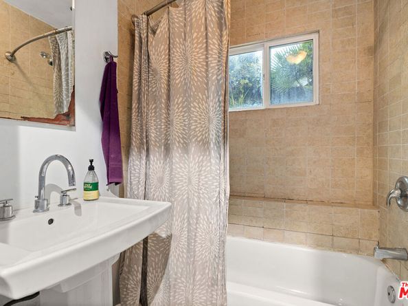 6214 1/2 Bertha St, Los Angeles CA 90042
