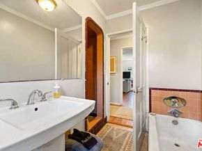 6214 1/2 Bertha St, Los Angeles CA 90042