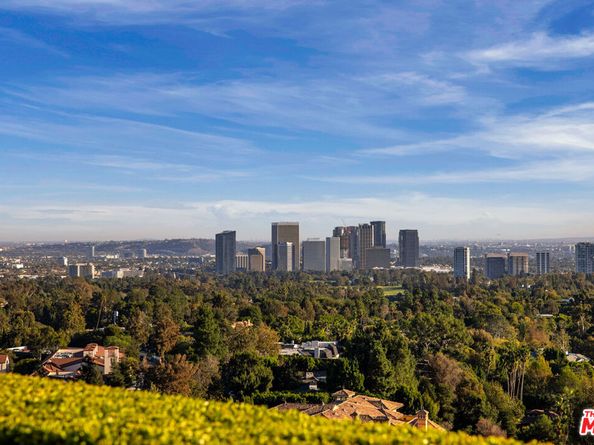 1261 Angelo Drive, Beverly Hills CA 90210