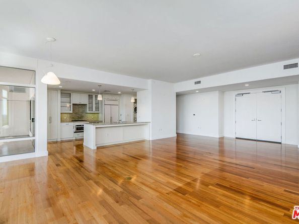1 W Century Drive 24D, Los Angeles CA 90067