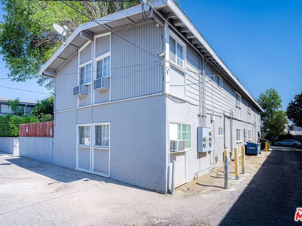 8357 Amigo Avenue, Northridge CA 91324