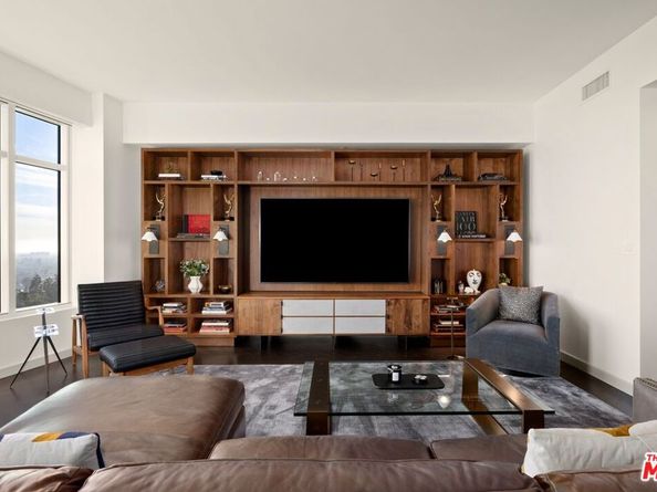1 W Century Drive 9A, Los Angeles CA 90067
