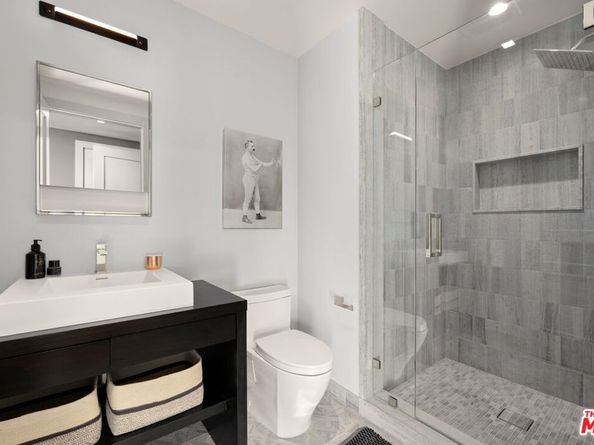 1 W Century Drive 9A, Los Angeles CA 90067