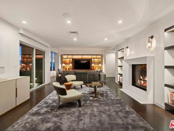 1 W Century Drive 9A, Los Angeles CA 90067