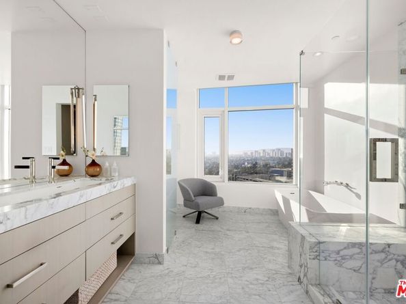 1 W Century Drive 9A, Los Angeles CA 90067
