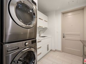 1 W Century Drive 9A, Los Angeles CA 90067