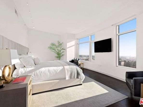 1 W Century Drive 9A, Los Angeles CA 90067