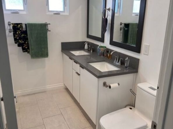 7707 La Salle Avenue, Los Angeles CA 90047