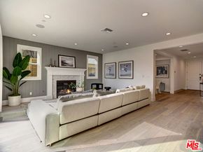 10760 Rochester Avenue, Los Angeles CA 90024