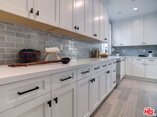 10760 Rochester Avenue, Los Angeles CA 90024
