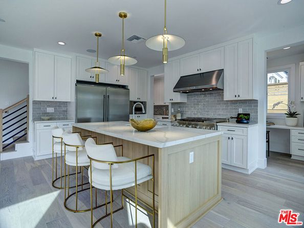 10760 Rochester Avenue, Los Angeles CA 90024