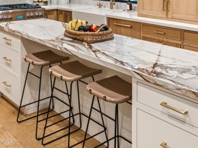 5306 Cangas Drive, Calabasas CA 91301