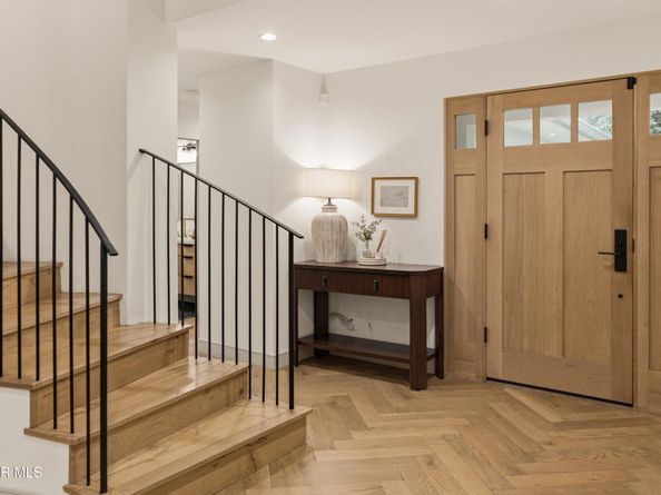 5306 Cangas Drive, Calabasas CA 91301