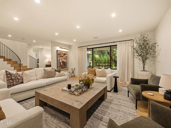 5306 Cangas Drive, Calabasas CA 91301