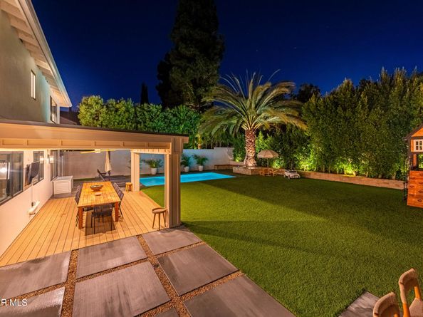 5306 Cangas Drive, Calabasas CA 91301