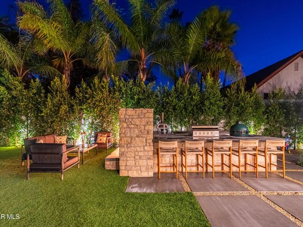 5306 Cangas Drive, Calabasas CA 91301