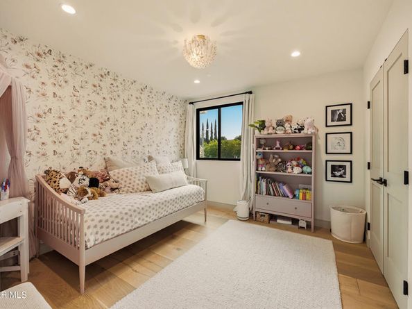 5306 Cangas Drive, Calabasas CA 91301