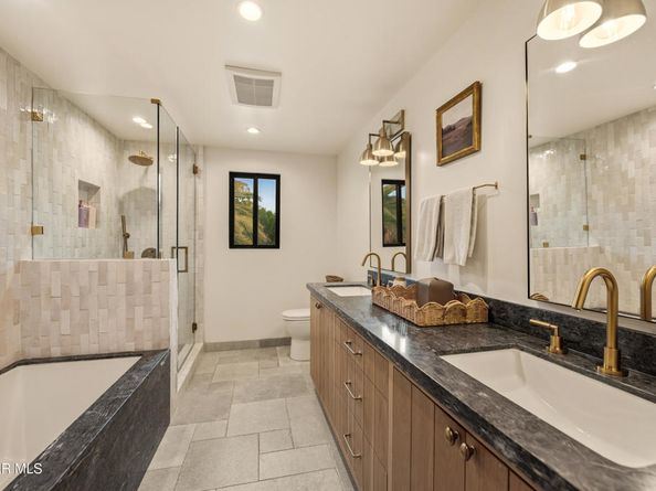 5306 Cangas Drive, Calabasas CA 91301