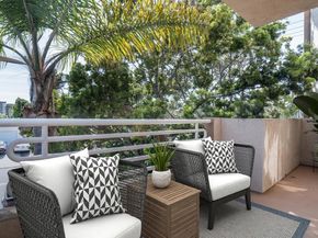 1703 La Playa Ave B, San Diego CA 92109
