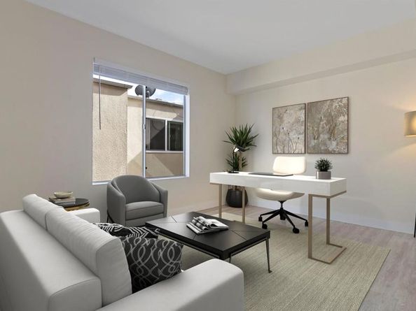 1703 La Playa Ave B, San Diego CA 92109