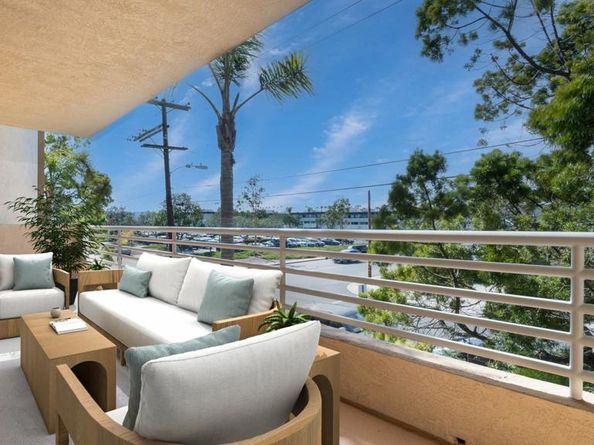 1703 La Playa Ave B, San Diego CA 92109