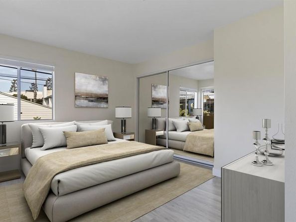 1703 La Playa Ave B, San Diego CA 92109