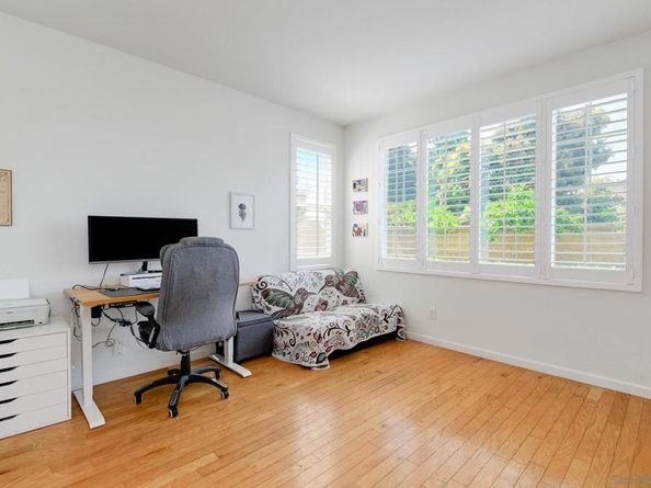 3498 Harwich Dr, Carlsbad CA 92010