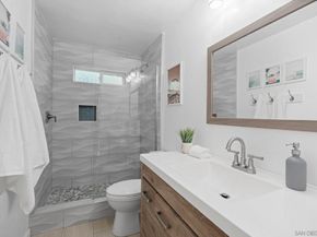 2735 Mission Blvd, San Diego CA 92109