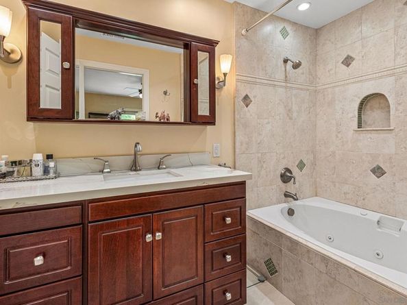 6038 Cirrus St, San Diego CA 92110