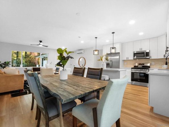 6524 Radio Dr, San Diego CA 92114