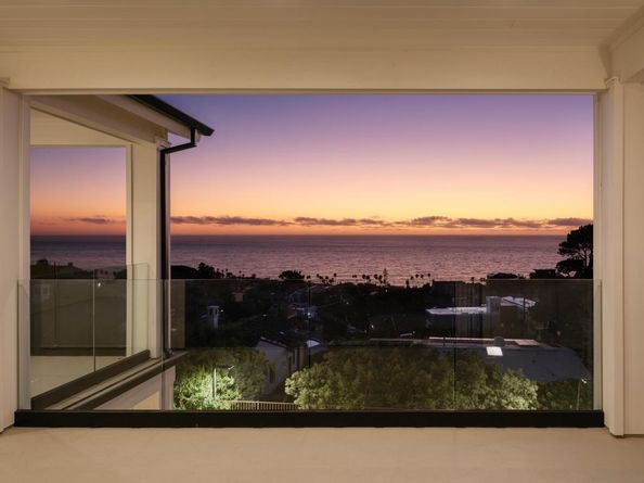 1185 Barcelona Dr, San Diego CA 92107