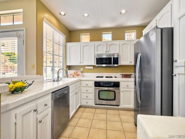 12626 Springbrook Dr A, San Diego CA 92128