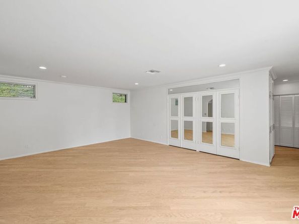 1700 Rising Glen Road, Los Angeles CA 90069