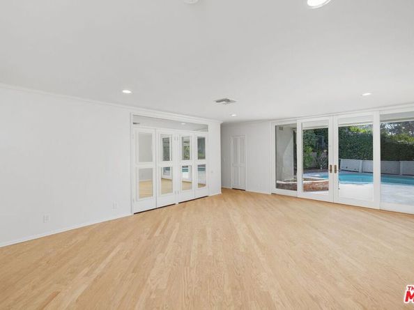 1700 Rising Glen Road, Los Angeles CA 90069