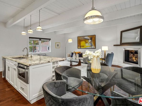 1100 N Beverly Glen Boulevard, Los Angeles CA 90077