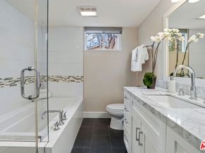 1100 N Beverly Glen Boulevard, Los Angeles CA 90077