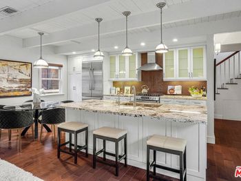 1100 N Beverly Glen Boulevard