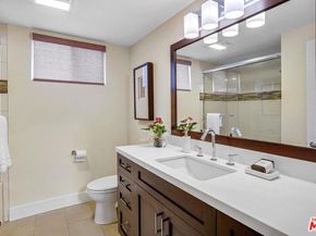 1100 N Beverly Glen Boulevard, Los Angeles CA 90077