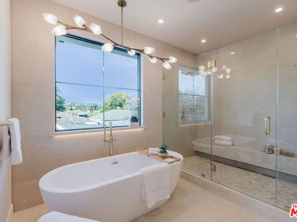 12427 Cumpston Street, Valley Village CA 91607