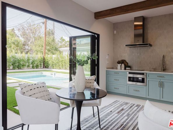 12427 Cumpston Street, Valley Village CA 91607