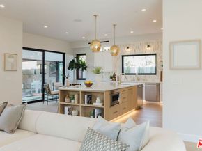 12427 Cumpston Street, Valley Village CA 91607