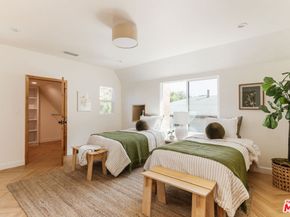 3818 Tracy Street, Los Angeles CA 90027