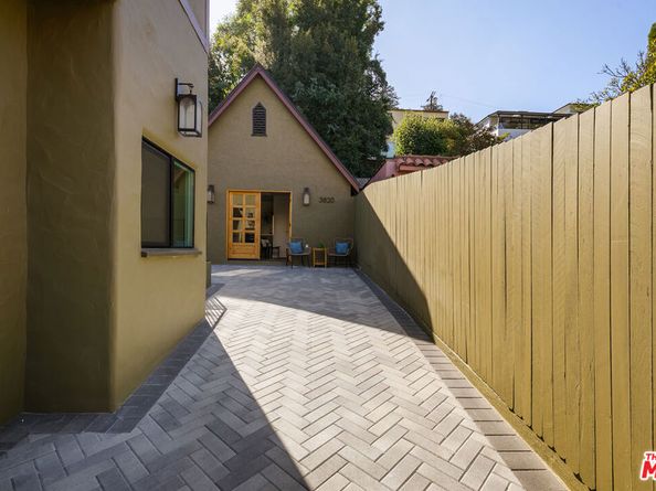 3818 Tracy Street, Los Angeles CA 90027