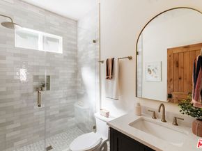 3818 Tracy Street, Los Angeles CA 90027