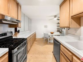 1255 10th Street 106, Santa Monica CA 90401