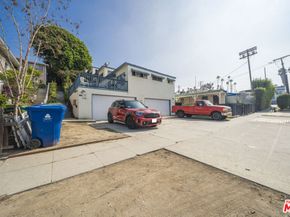 1288 West Boulevard, Los Angeles CA 90019